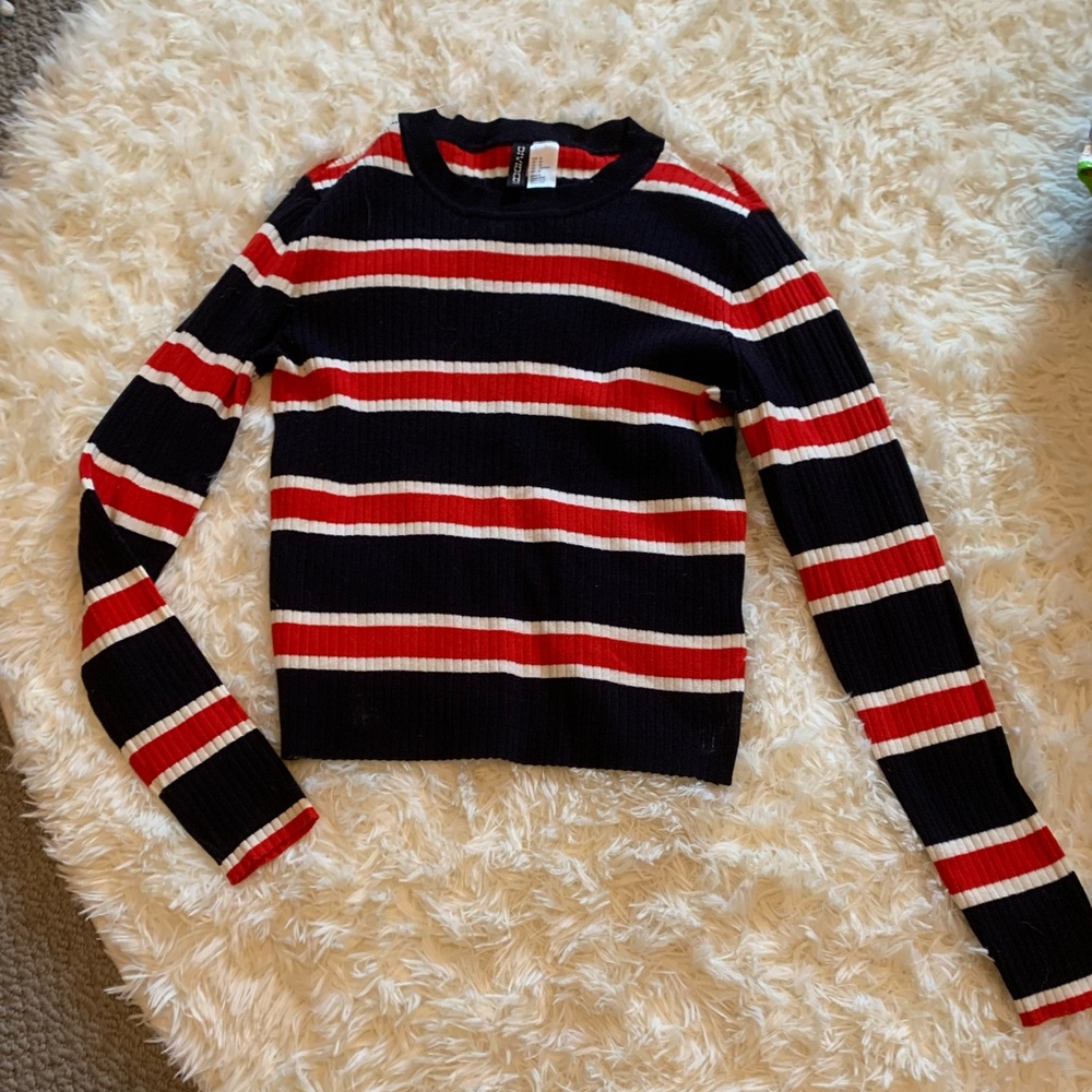 Women’s long sleeve top